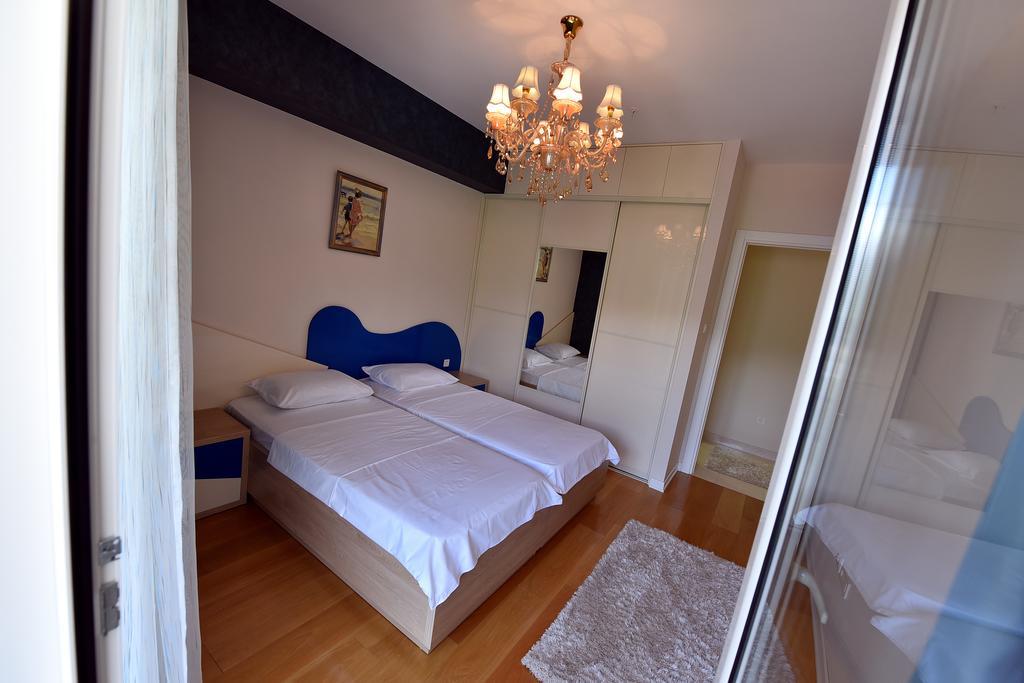 Luxury Apartments Mia Будва Екстер'єр фото